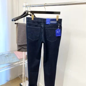 BLLIYOSS ضوء فاخر كلاسيكي سراويل تقليدية الجينز الرجال 2025 FW موضة جديدة مستقيم الساق السراويل المال القديم التطريز سترتش